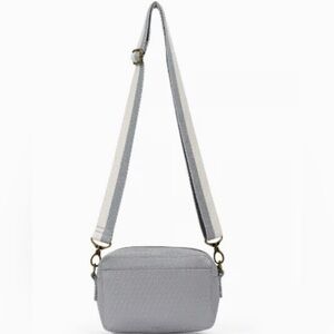 Thirty-One Boutique Crossbody Bag in Whisper Grey Basketweave